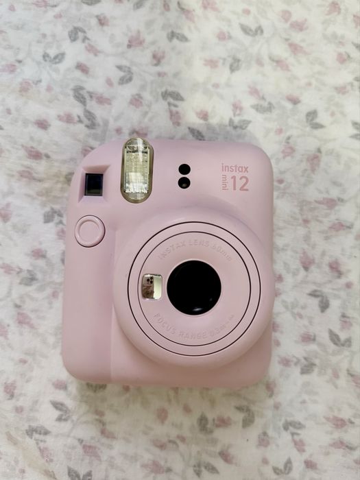 instax mini 12 розовый