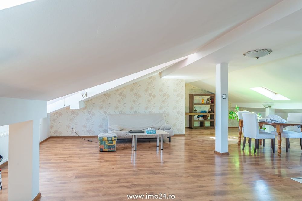 Apartament 4 camere, 204 mp + parcare, negociabil, rog seriozitate