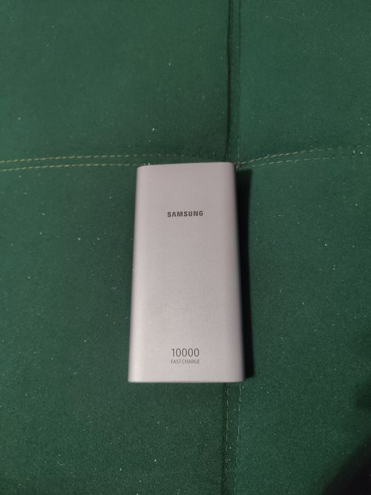 Повербанк 10000 миллиампер