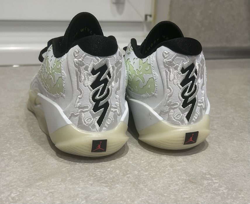 Nike Jordan Zion 3
