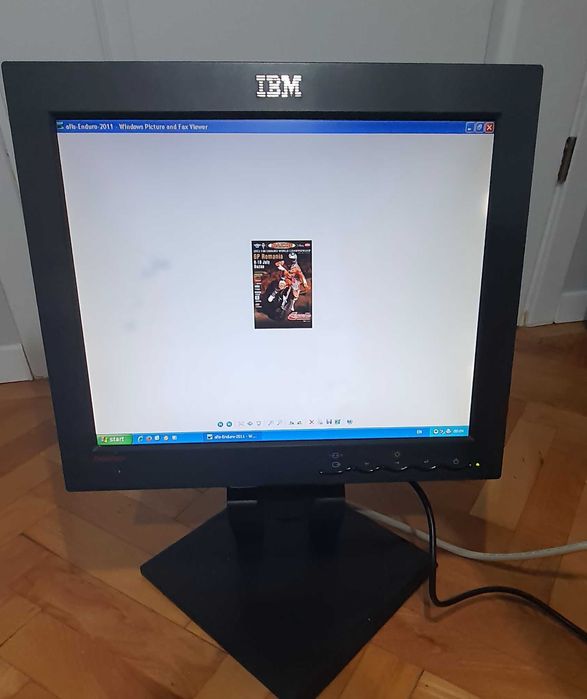 Monitor IBM ThinkVision