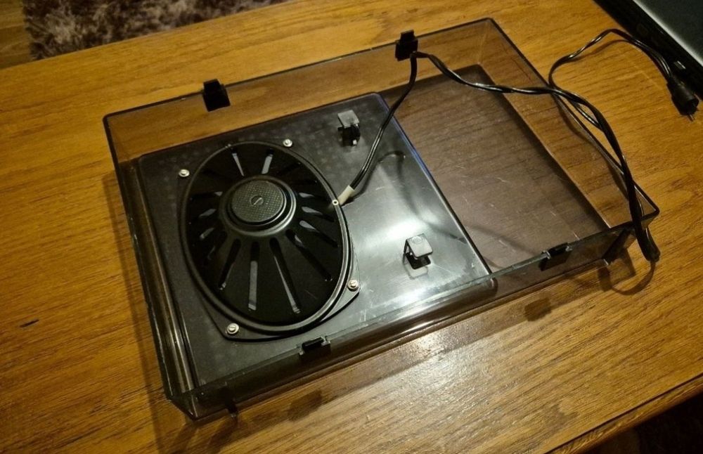 Capac cu difuzor Pick-UP vinil Bristol Junior 2 HG5 , Unitra WG-417