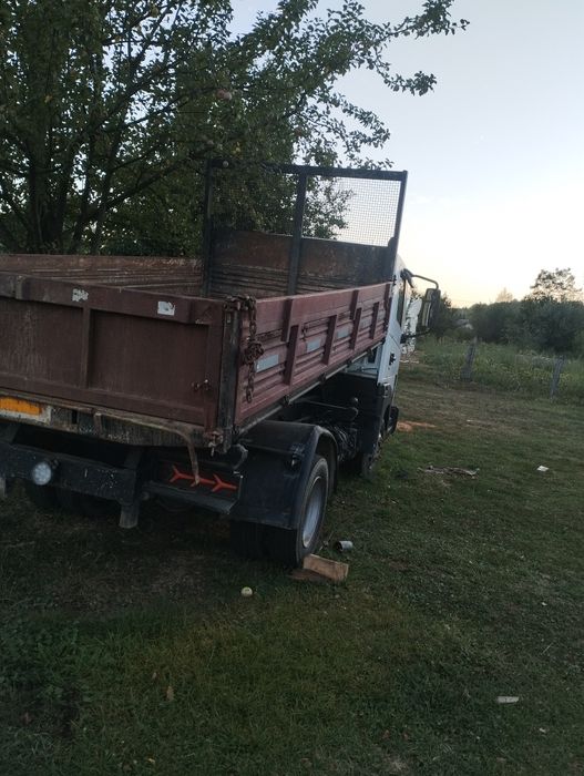 Nissan atleon de 8 t sau schimb