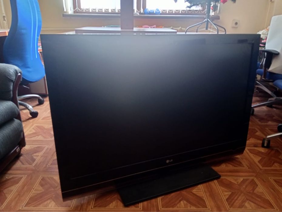 Телевизор LG оригинал