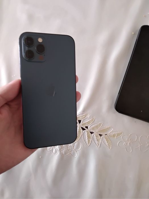 Iphone 12 pro sotiladi