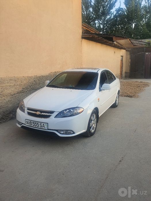Gentra 3  aftamat Mashina Sotiladi
