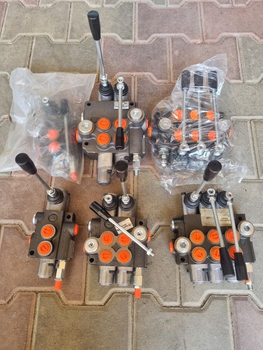 Distribuitor hidraulic cu 1/ 2/ 3/ 4/ 5 manete de P40 și P80  flotant