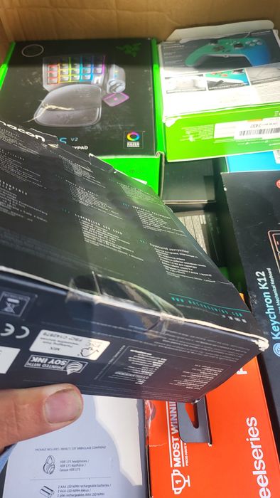 Nacon Wired Compact гиймърски контролер Нов