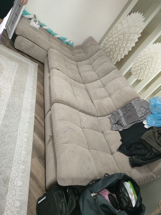 Продам диван с креслом