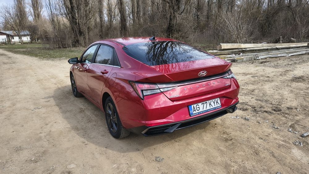 Se vinde Hyundai Elantra CN7 Limited Highway