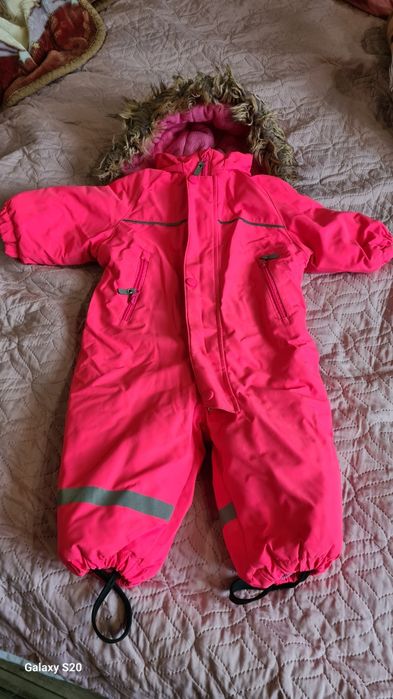Продам зимний комбинезон, размер 80