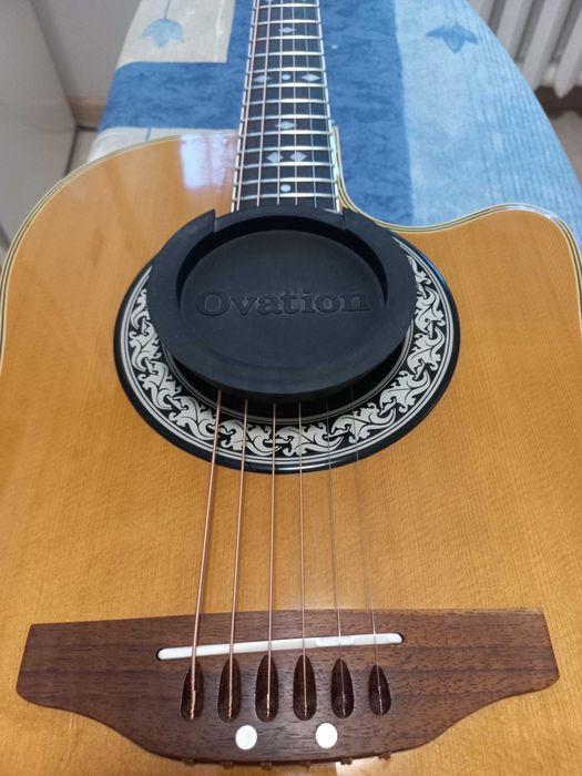 Гитара Ovation Celebrity CC57