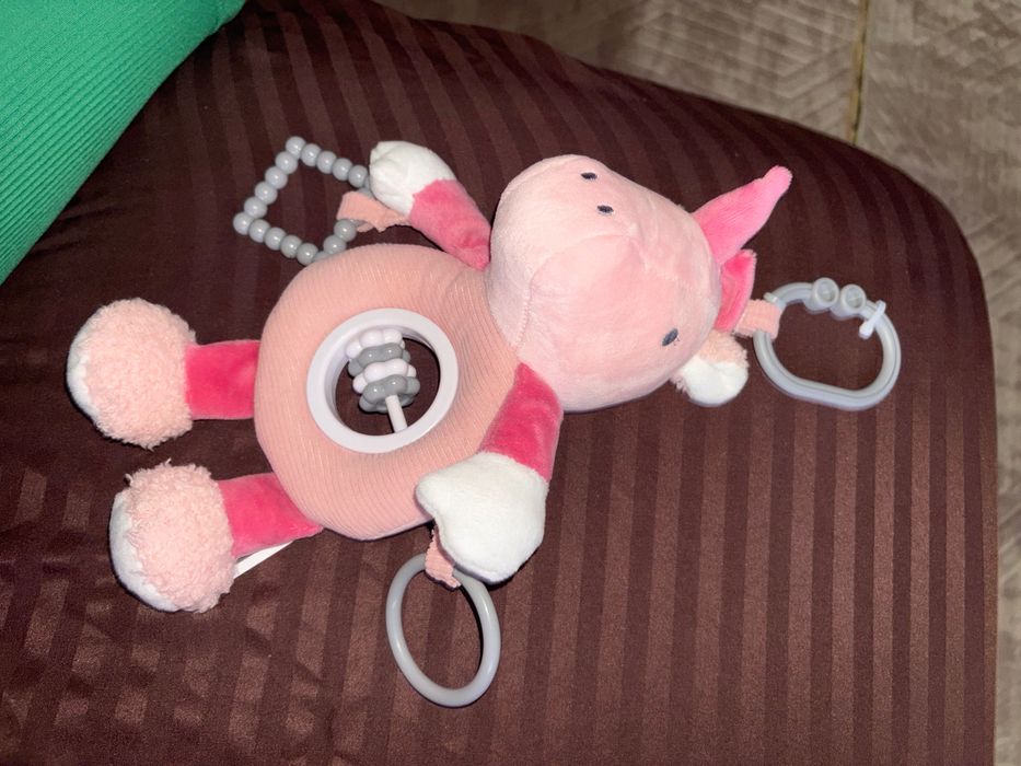 Розов еднорог играчка