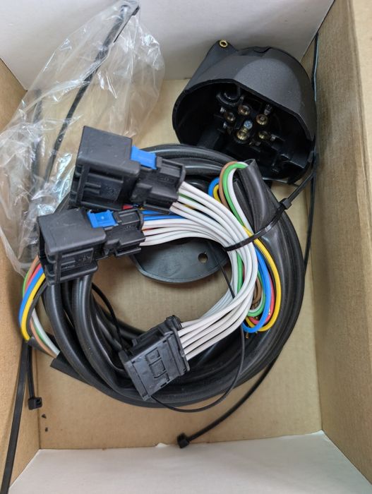 Электрика для фаркопа Рено дастер