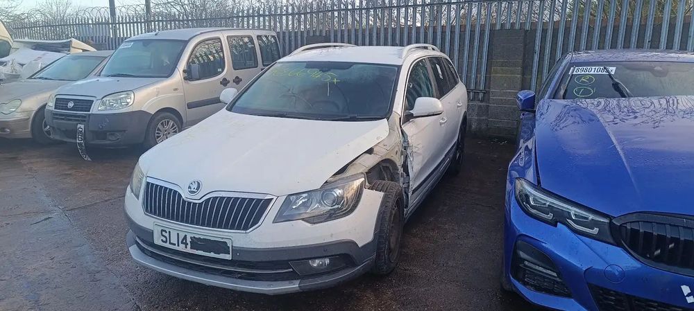 Dezmembrari / Dezmembrez Skoda Superb II (3T4) [Fabr 2008-2015] 2.0 TDI CFGB cutie viteze automata cod culoare LF9E