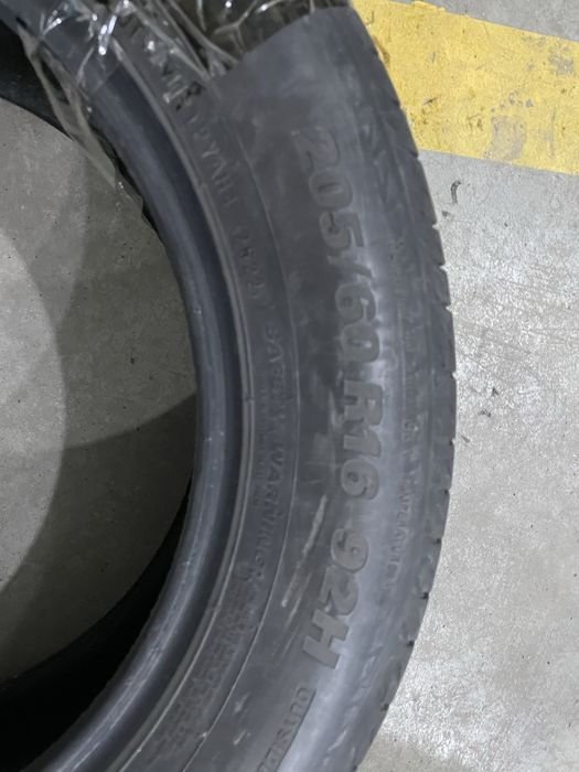 Продам летнюю резину.