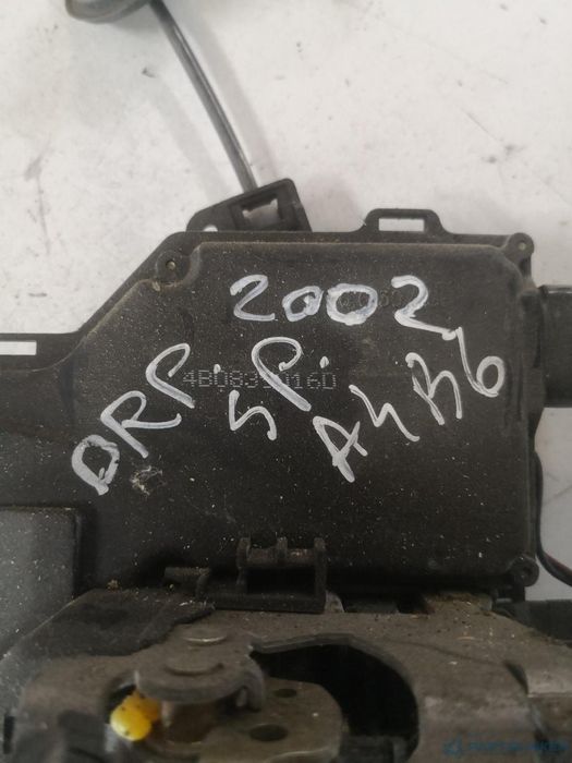 Broasca Usa Dreapta Spate Audi A4 Ii (8E2, B6) [ 2000 - 2005 ] Oem 4B0839016D