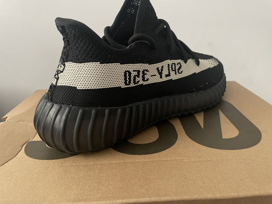 adidas Yeezy Boost 350 V2 Oreo 41