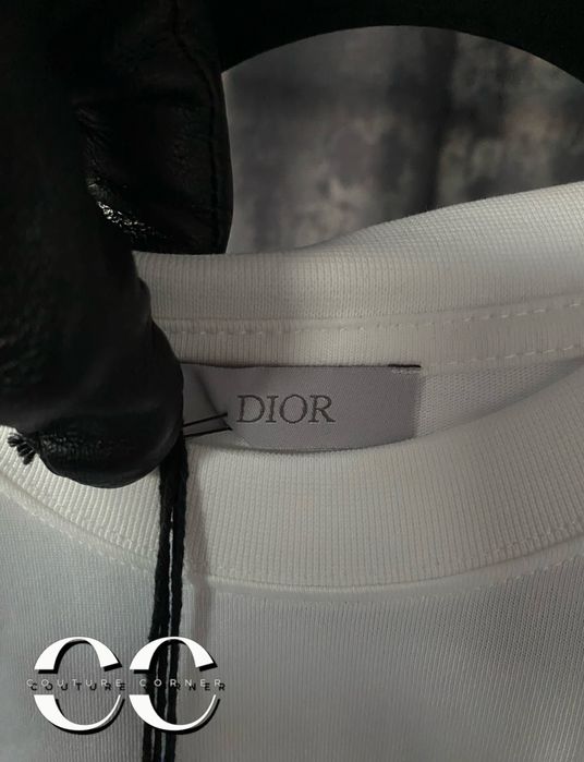 Tricou Christian DlOR • Calitate Top • Embroidered Logo • Cod QR