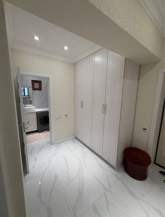 Сдается квартира на Эльбека магазин виноград