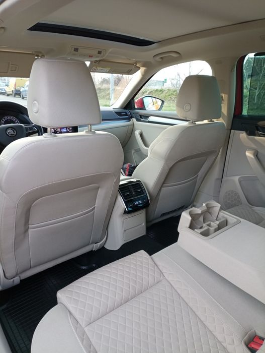 Skoda Superb automată