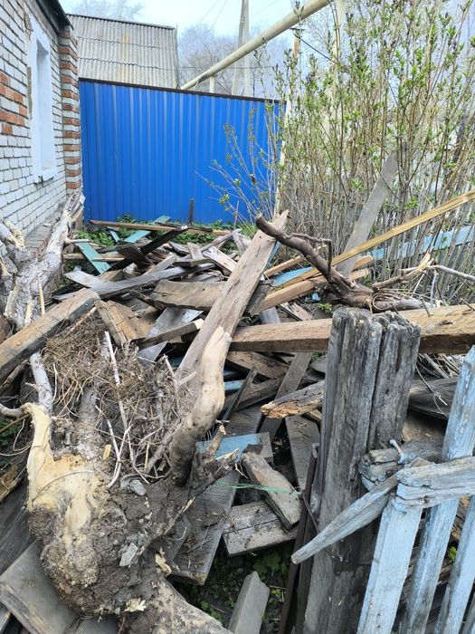 Отдам дрова самовывоз