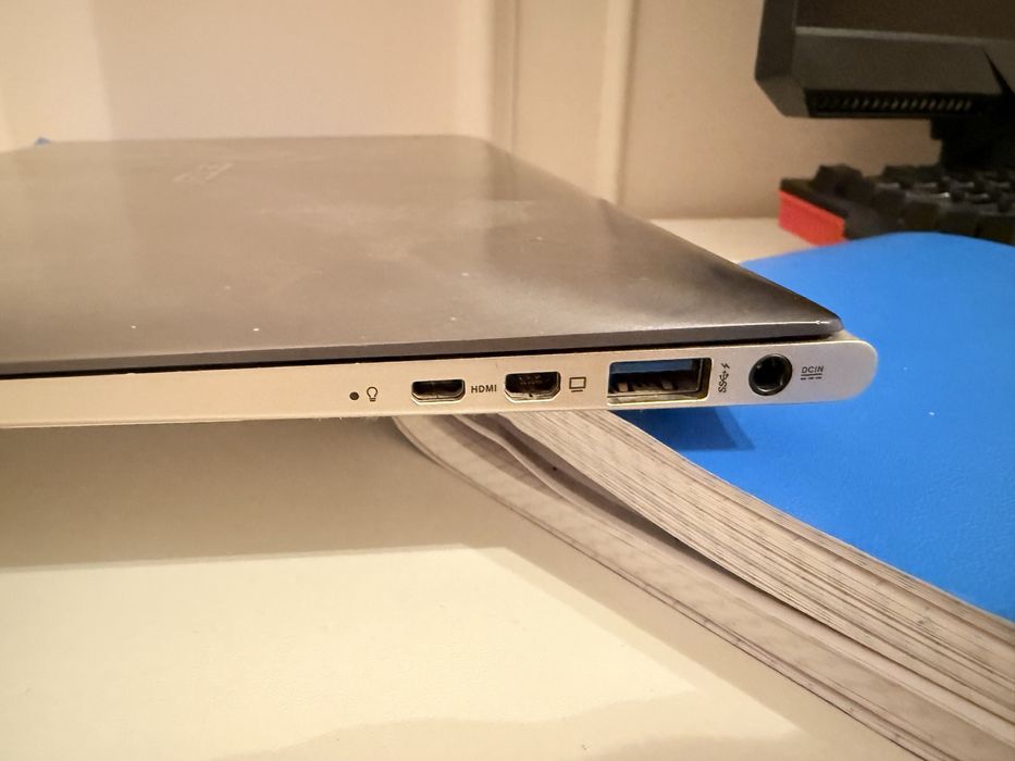 Продам Ультрабук Asus