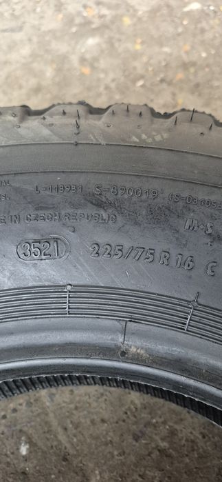 4 anvelope noi M+S Continental 225/75/16 C,dot 2021.Pretul este pe buc