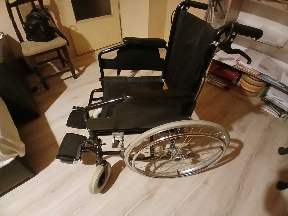 Инвалидна количка