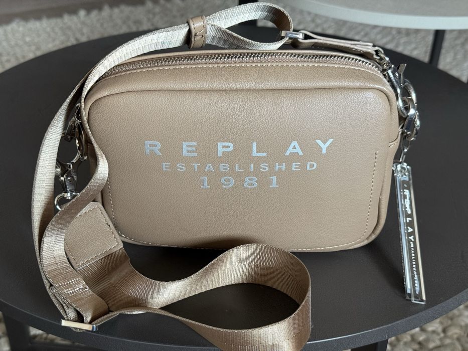 Дамска чанта през рамо Replay