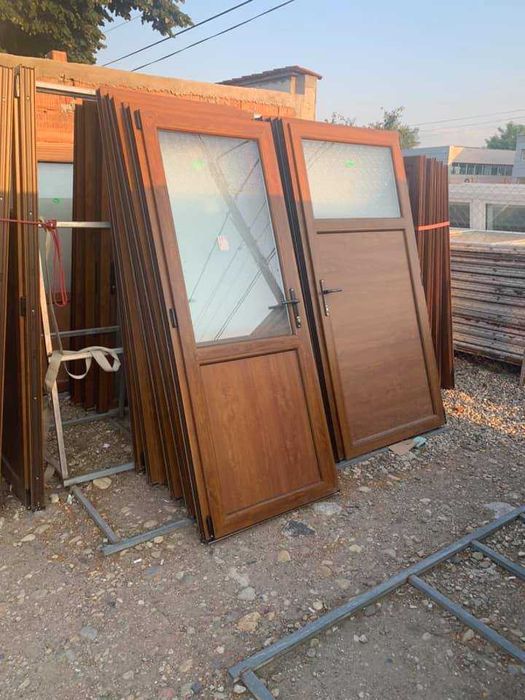 usi termopan culoare stejar de la 1150 lei