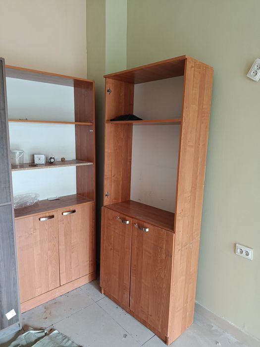 Продам офисные шкафы
