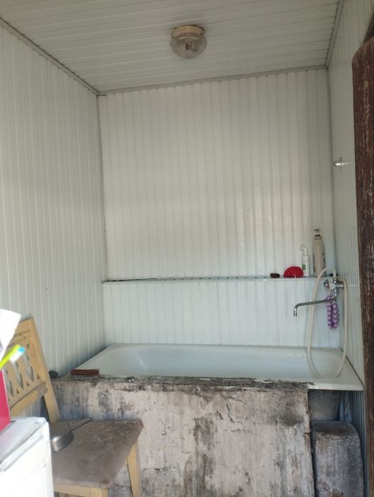 Xovli uy sotilada Mirobot Tumani