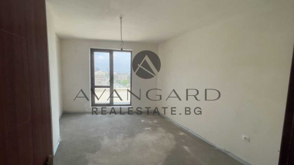 Продава се Четиристаен апартамент в Пловдив, Христо Смирненски - 330 кв.м за 773 €/кв.м - Снимка #1