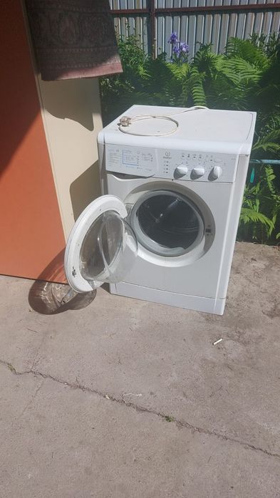 Стиральная машинка на 4 кг