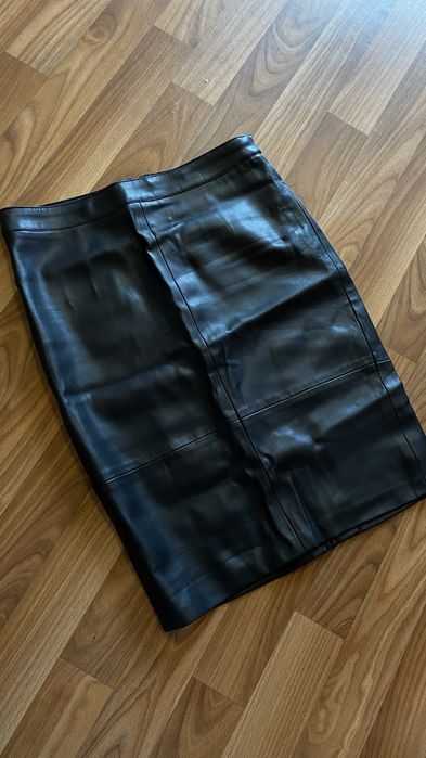 Продам кожаную юбку