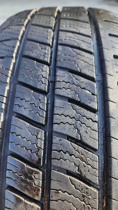 215/65 R16C • All Season • Goodyear Cargo Vector 2 109/107T | 2 buc | Pret/buc