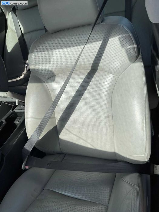 Centura Siguranta Stanga Fata Sofer Lexus XE20 IS IS220 2005 - 2013 Cod 0435025 7M8750-P [C0712]