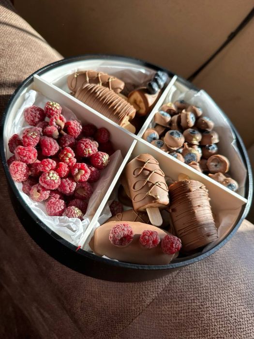 Qulupnayli shokoladlar 8mart