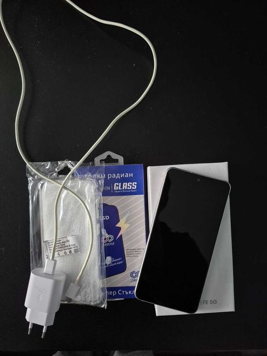 Samsung s21 FE продавам