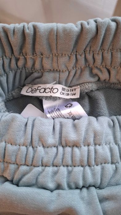 Анцуг долнище 13-14 год.