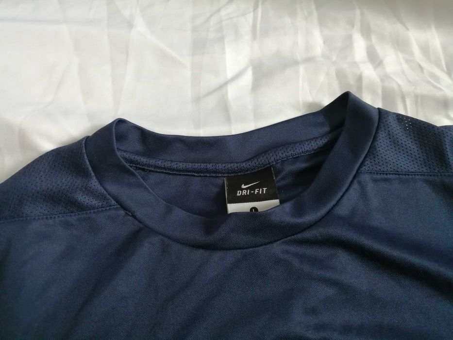 Nike DRI-FIT оригинална момчешка тениска р-р L - за 12-13 годишни, ръст около 152-158 см