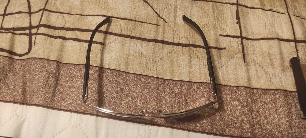 Слънчеви поляризирани очила