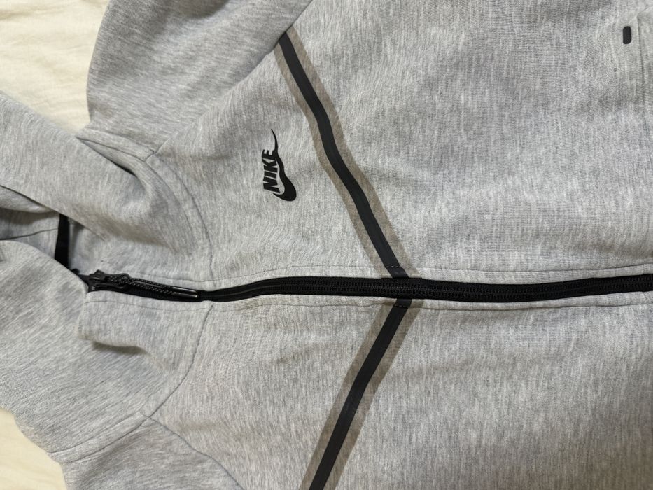 Дамски екип NIKE tech fleece