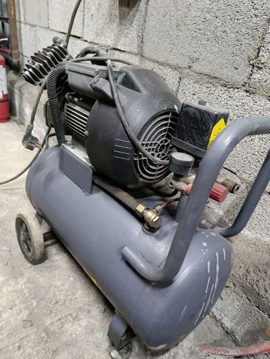 Компрессор масляный