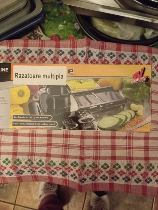 Răzătoare multifuncțională