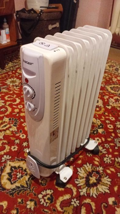 Vand calorifer radiator cu ulei 1500w