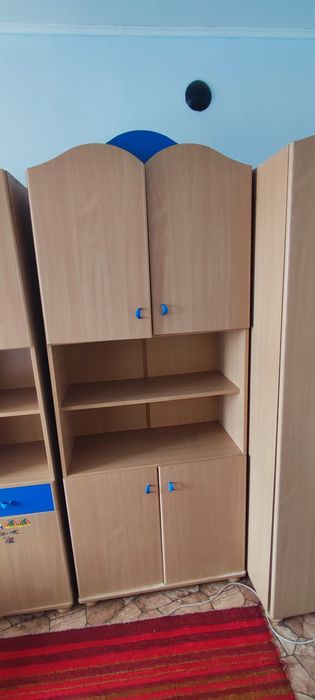 Компьютерный стол и шкафы