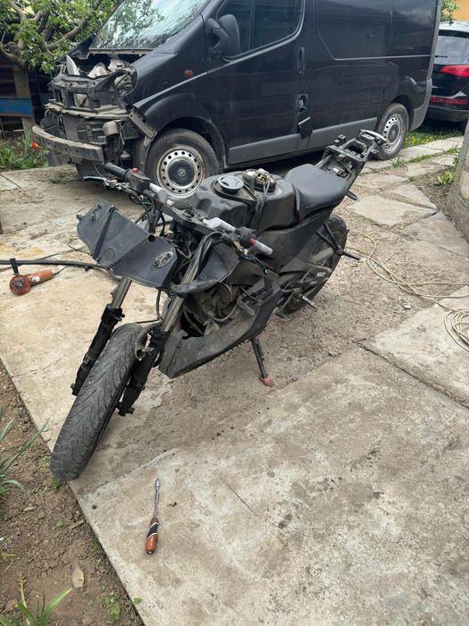 Dezmembrez Yamaha yzf/mt 125  r125 2008-2022