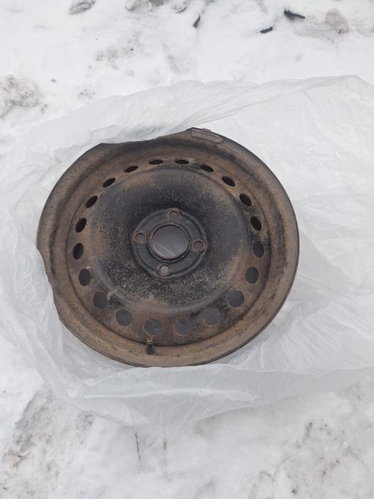 Продам диски на 16